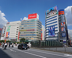池袋东口